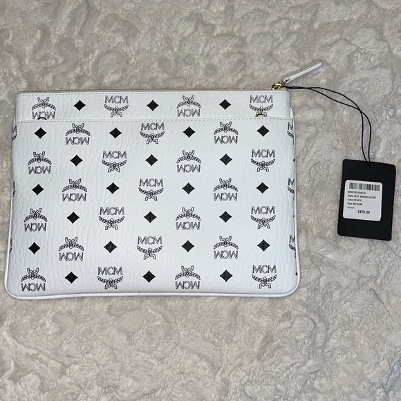 AUTHENTIC White MCM medium size pouch - Picture 2 of 10